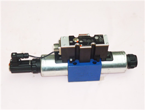 力士乐电液比例阀4WREE 10 R3-75-22/G24K31/A1V